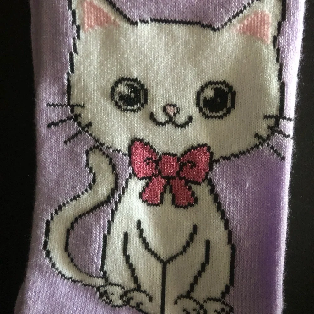Cat lovers 🐈 Purple Cat Crew Socks simply purrfect